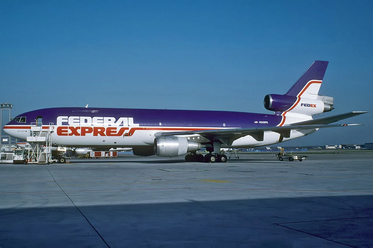 Federal Express Flight 705