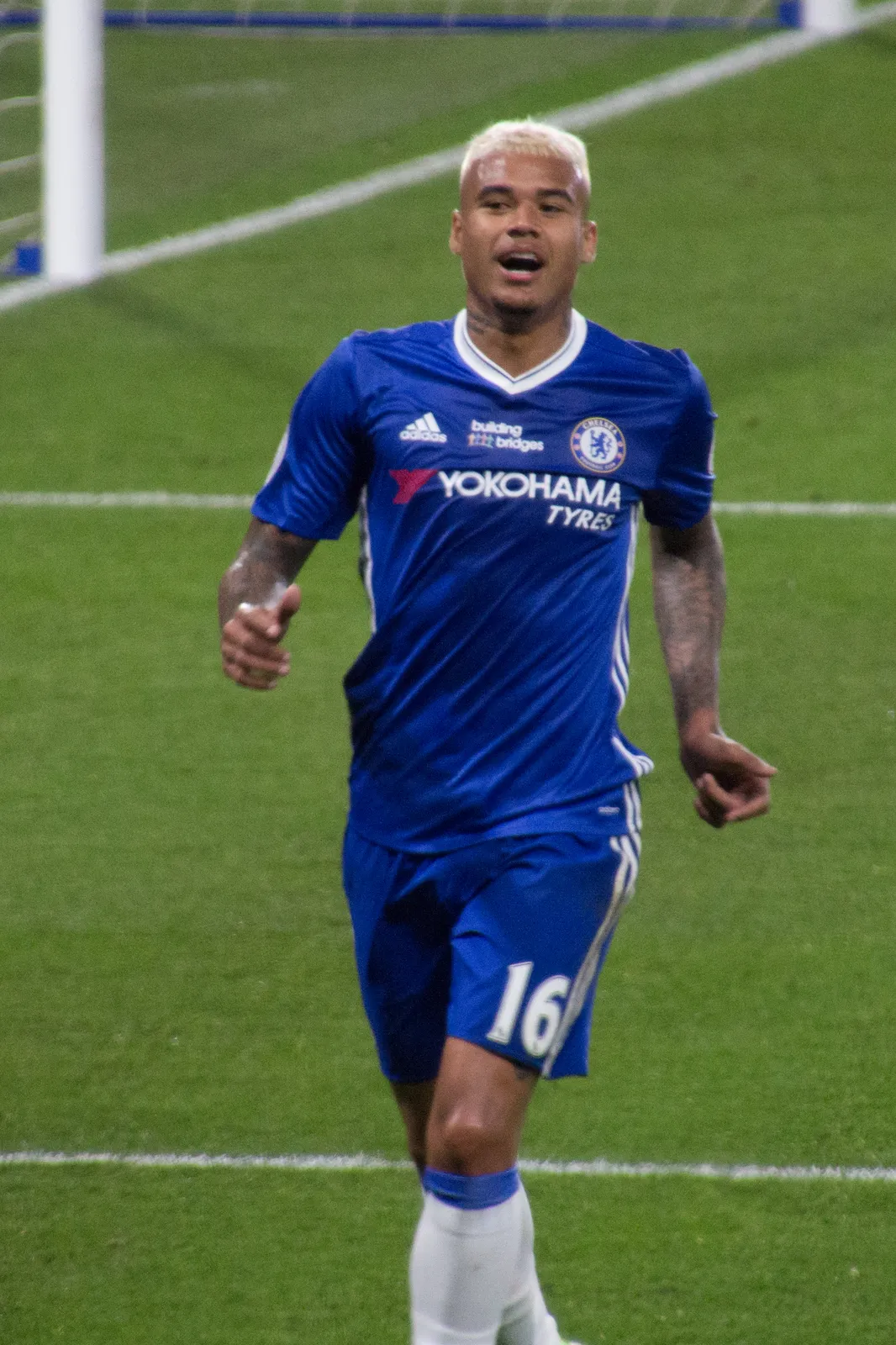 Kenedy (footballer)